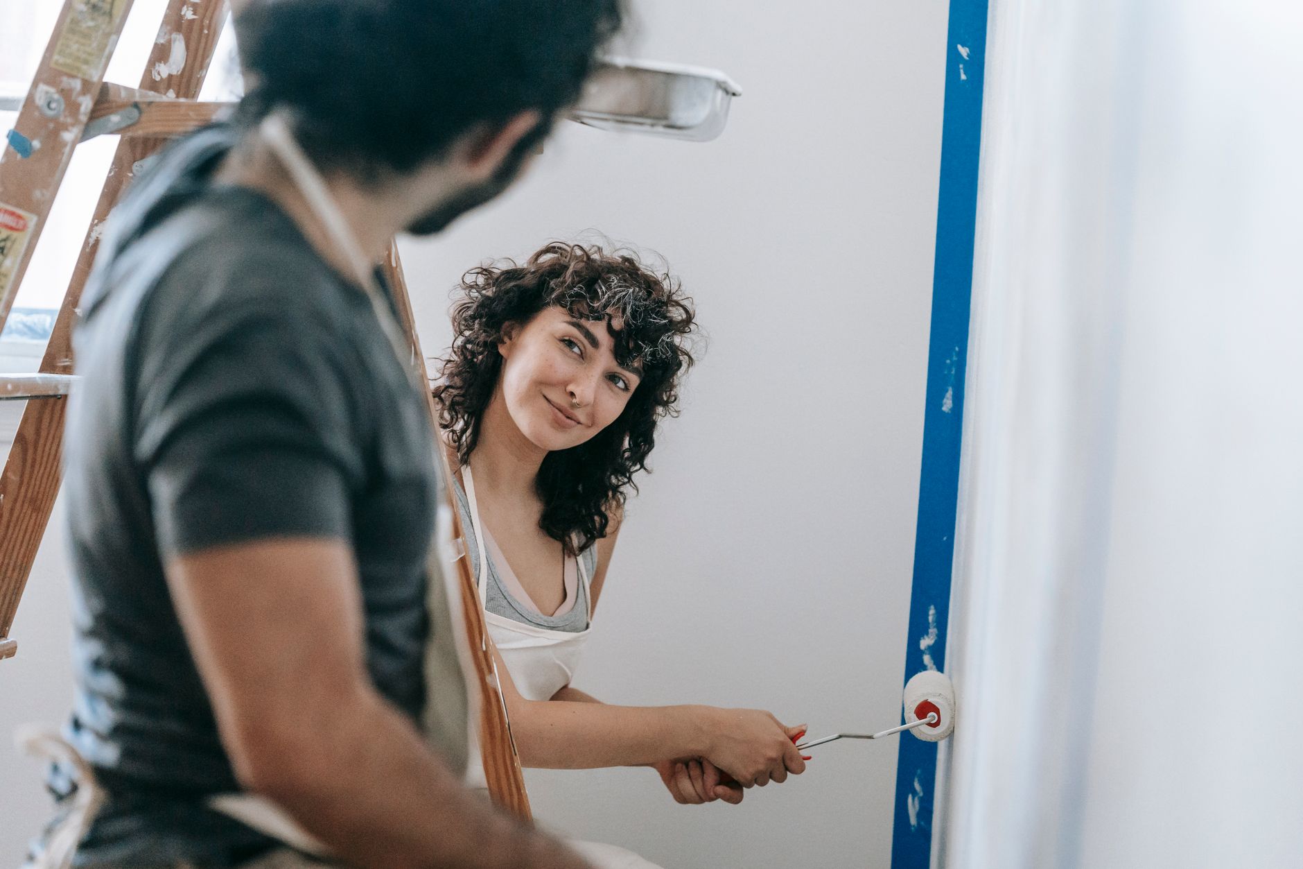 Paint & Wall Finishing